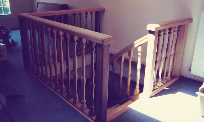 Fabrication sur-mesure d'escaliers et restauration d'escaliers du patrimoine